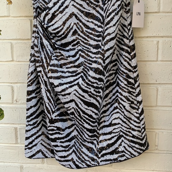 NEW Revolve LPA Pinched Wrap Dress Zebra Sequin Size XS - Picture 6 of 12